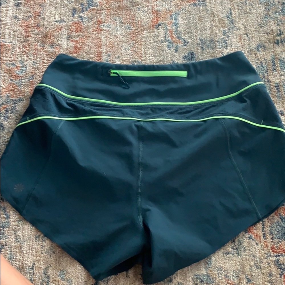 $32 - Picture 2 of 4